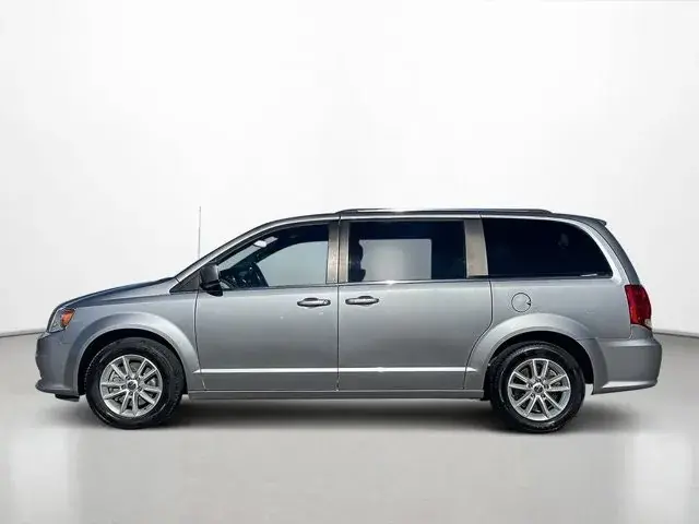 Dodge Grand Caravan 2019 photo 3