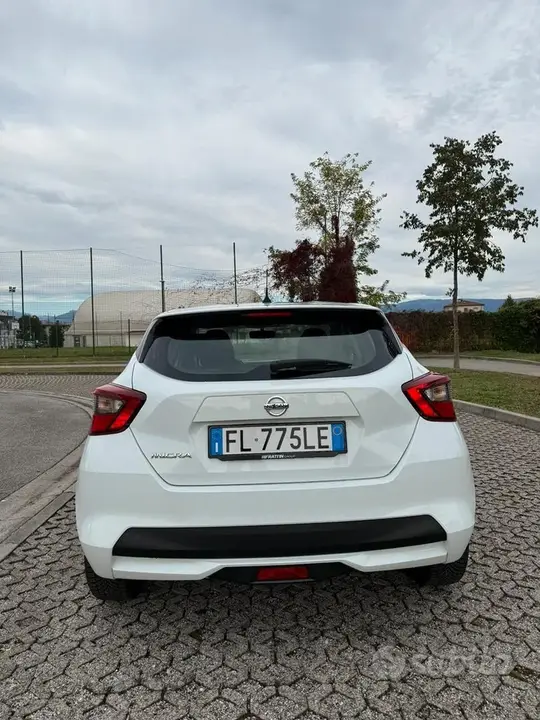 Nissan Micra 2017 photo 3