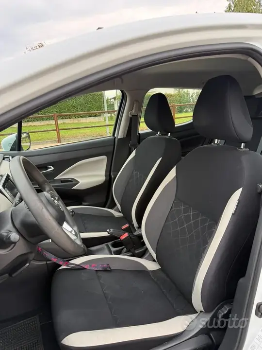 Nissan Micra 2017 photo 5