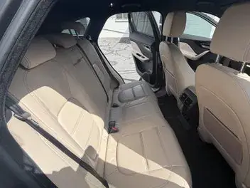 Jaguar F-Pace 2016 photo 4