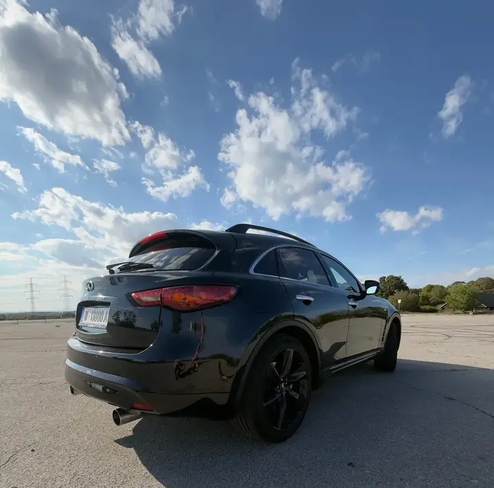 Infiniti Qx70 2015 photo 2