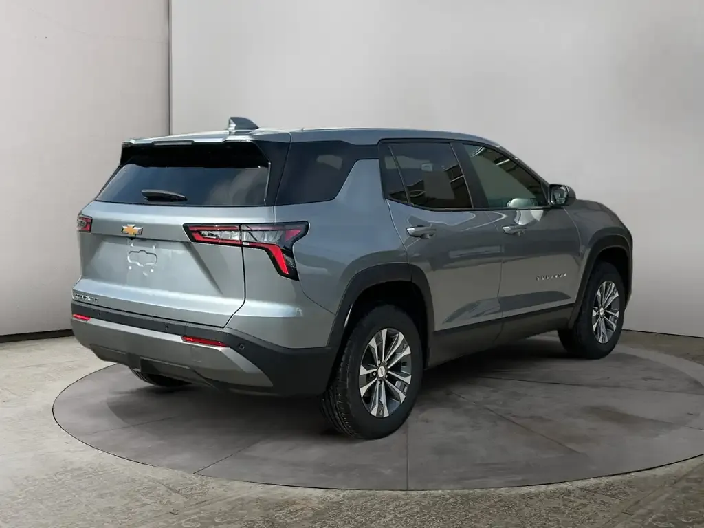 Chevrolet Equinox 2027 photo 5