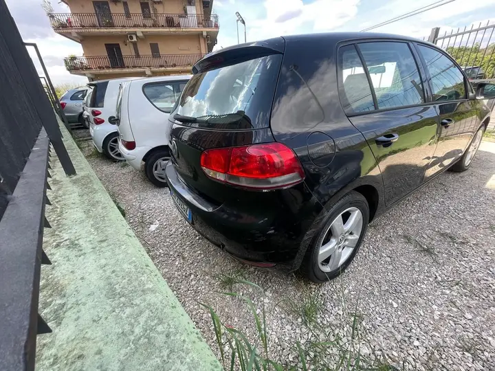 Volkswagen Golf 2012 photo 4