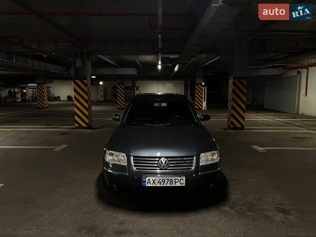 Volkswagen Passat 2003 photo 2