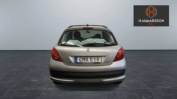 Peugeot 207 2008 photo 3