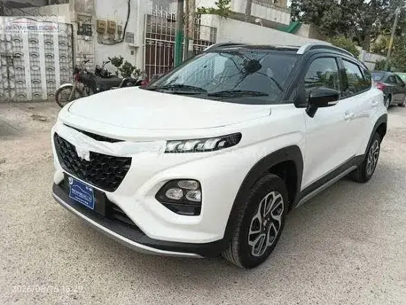 Suzuki Fronx