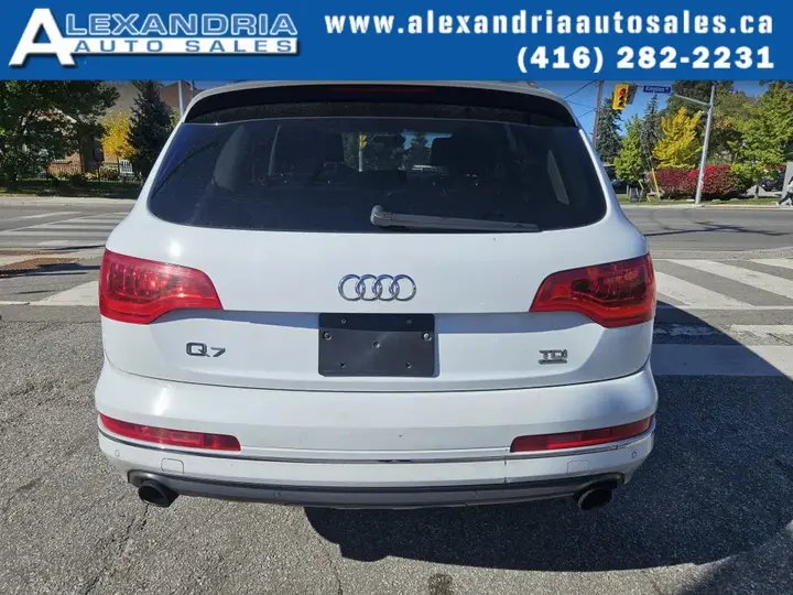Audi Q7 2014 photo 5