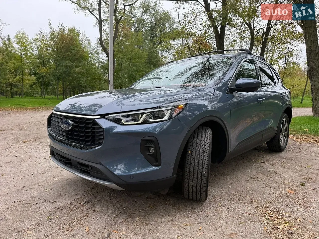 Ford Escape 2024 photo 2