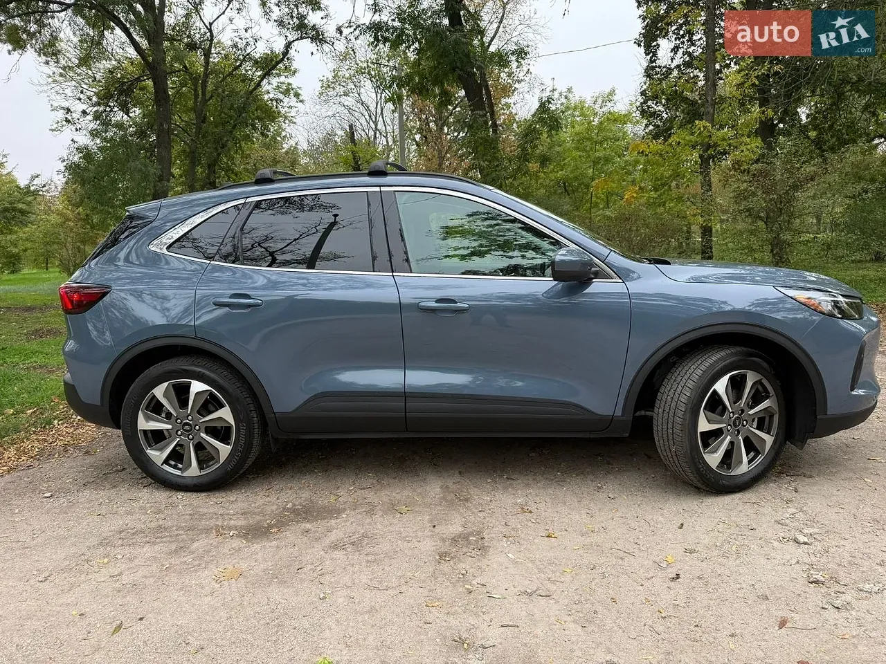 Ford Escape 2024 photo 3