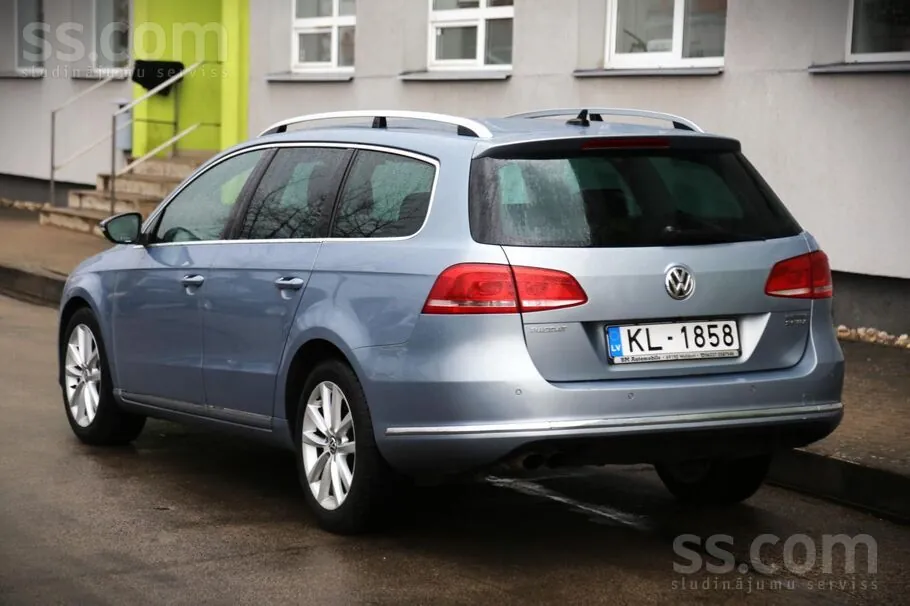 Volkswagen Passat 2011 photo 5
