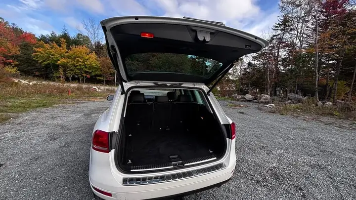 Volkswagen Touareg 2013 photo 4