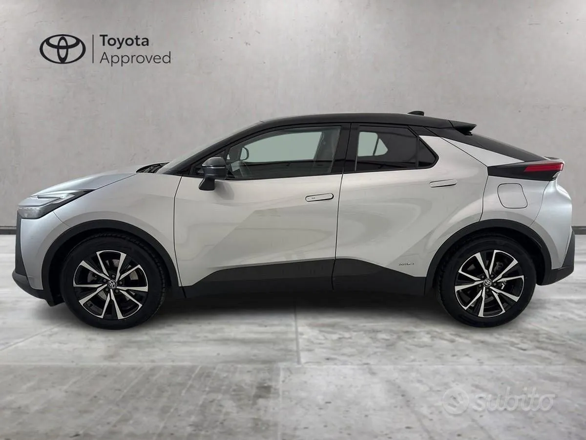 Toyota C-Hr 2024 photo 3