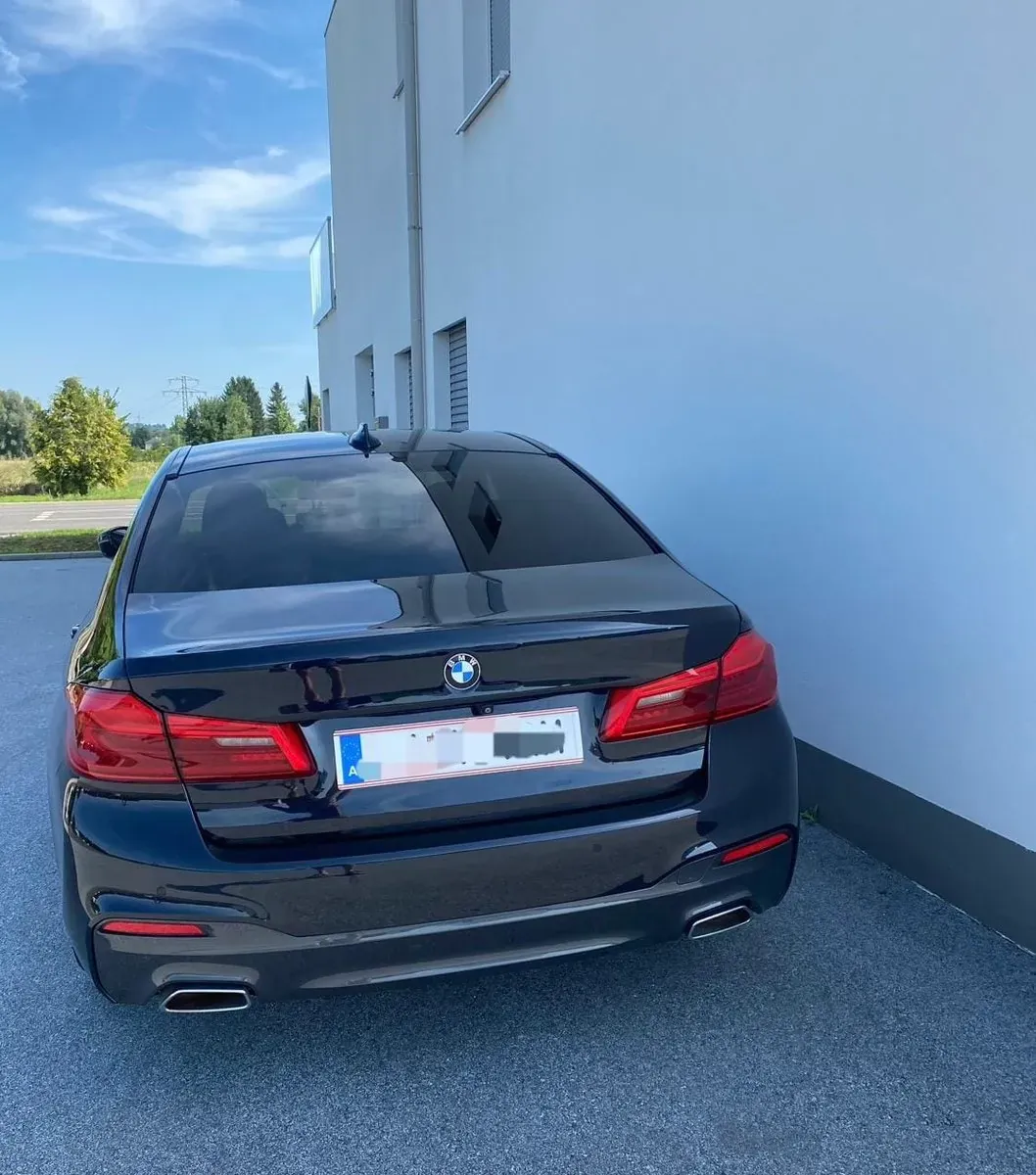 BMW 5 Series 2019 photo 3