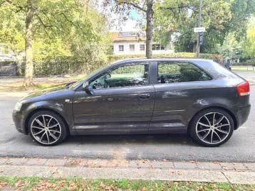 Audi A3 2004 photo 2