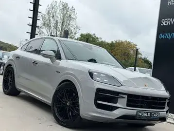 Porsche Cayenne 2024 photo 2
