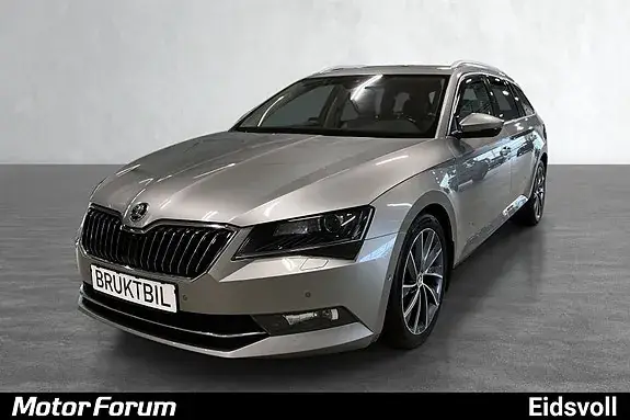 Skoda Superb 2017 photo 2