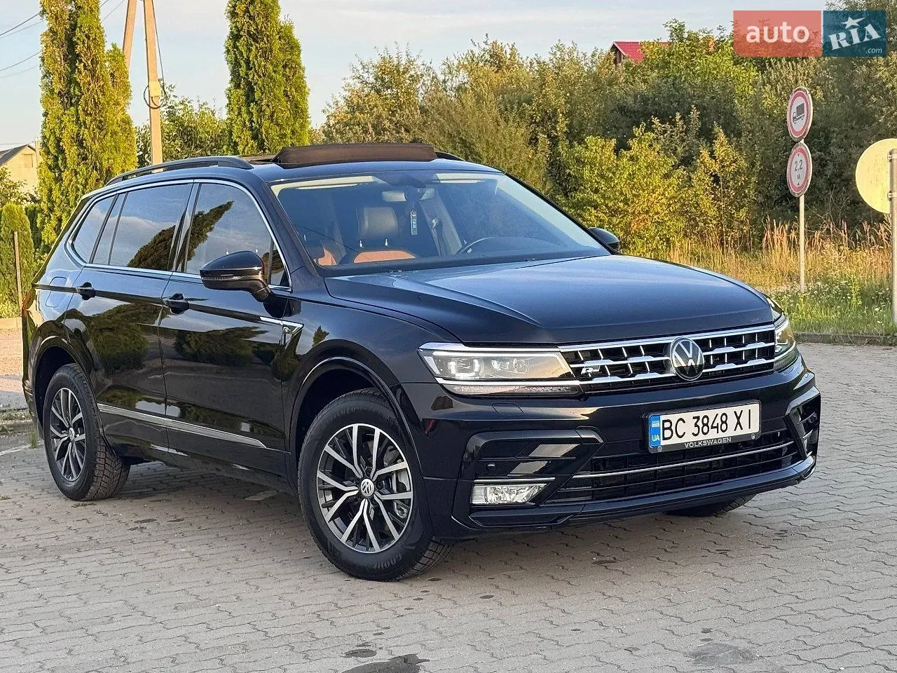 Volkswagen Tiguan 2019 photo 3