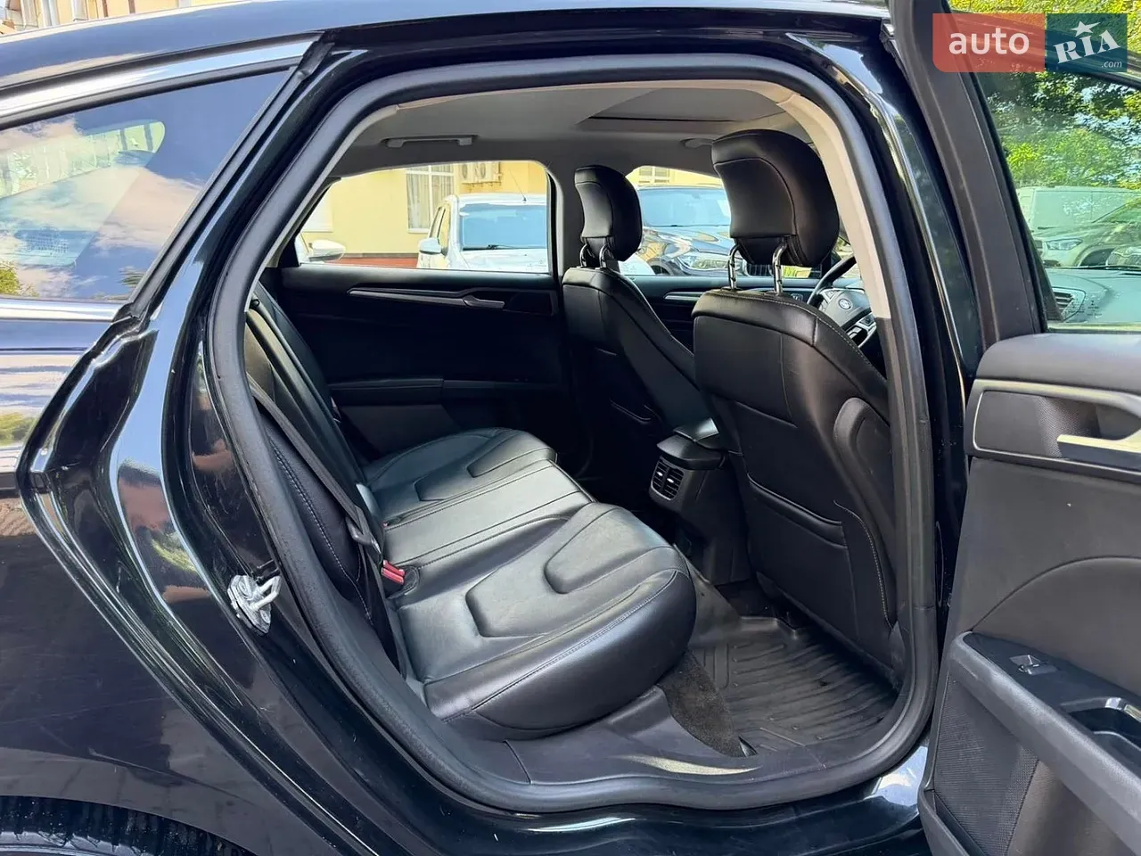 Ford Fusion 2014 photo 3