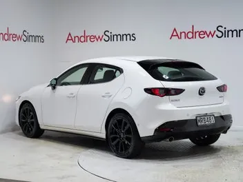 Mazda 3 2020 photo 3