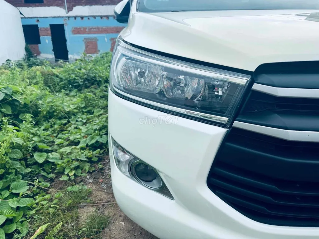 Toyota Innova 2017 photo 4