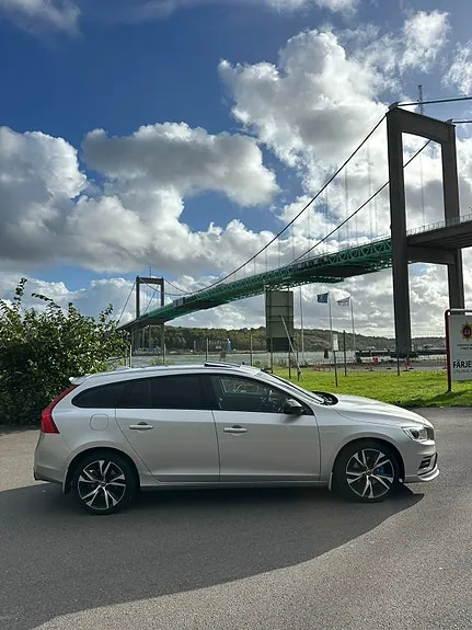 Volvo V60 2016 photo 4