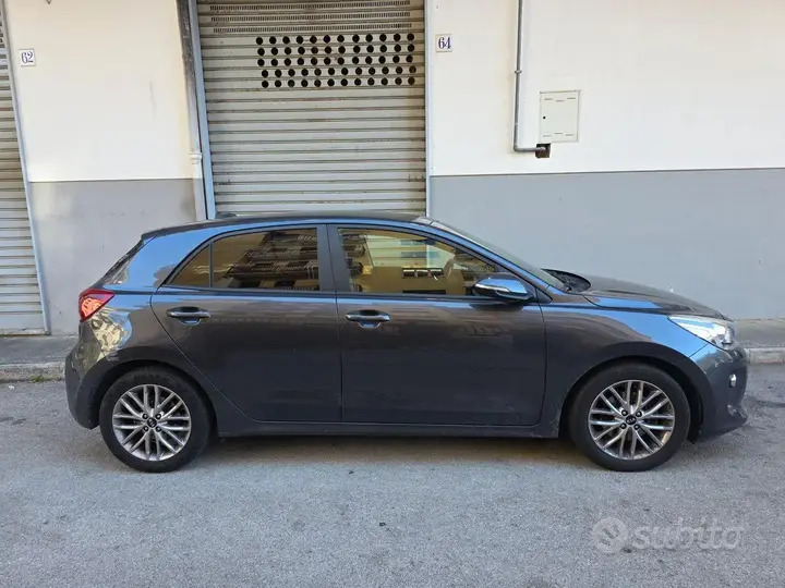 Kia Rio 2017 photo 2