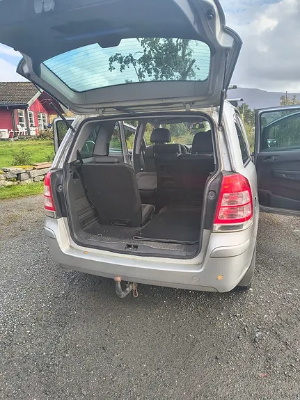 Opel Zafira 2008 photo 4