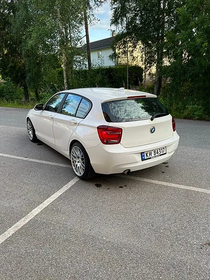 BMW 116I 2012 photo 3