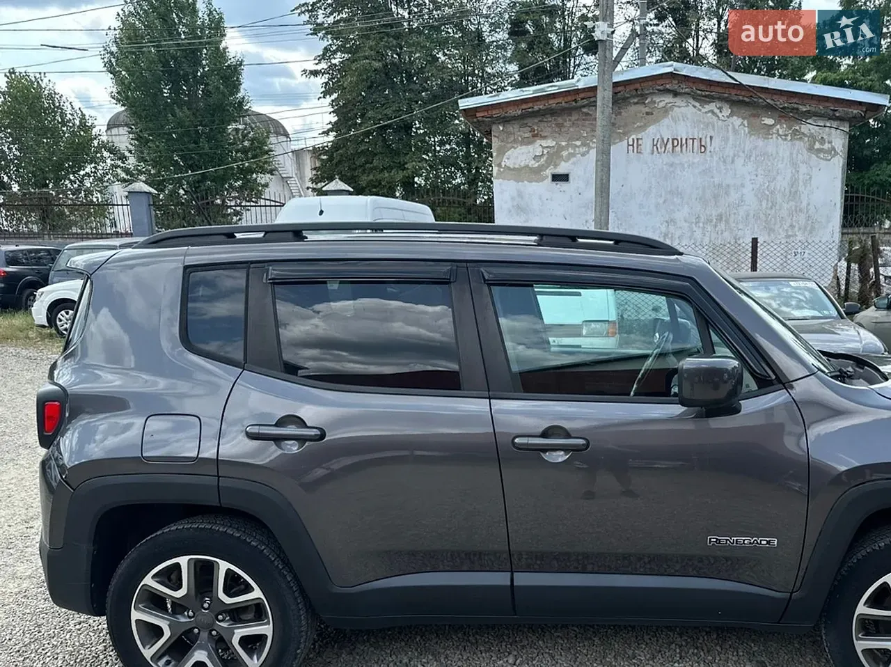 Jeep Renegade 2017 photo 2