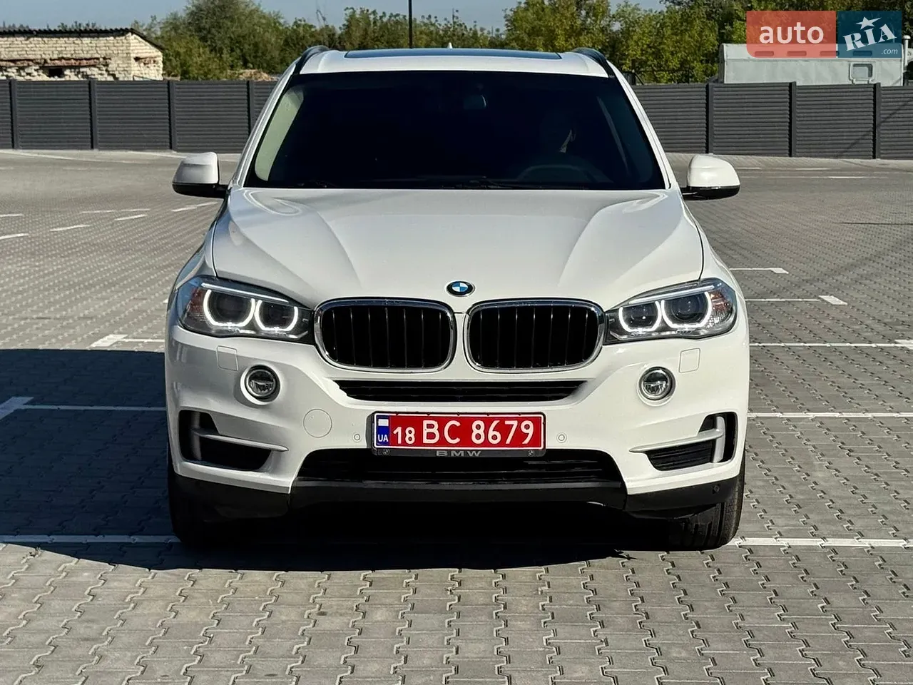 BMW X5 2015 photo 2
