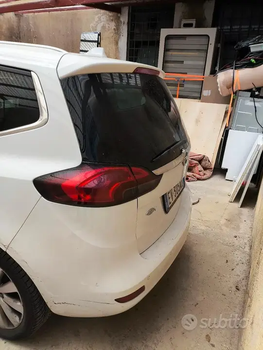 Opel Zafira 2014 photo 5