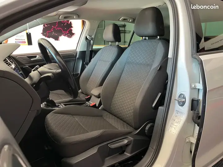 Volkswagen Golf 2019 photo 3
