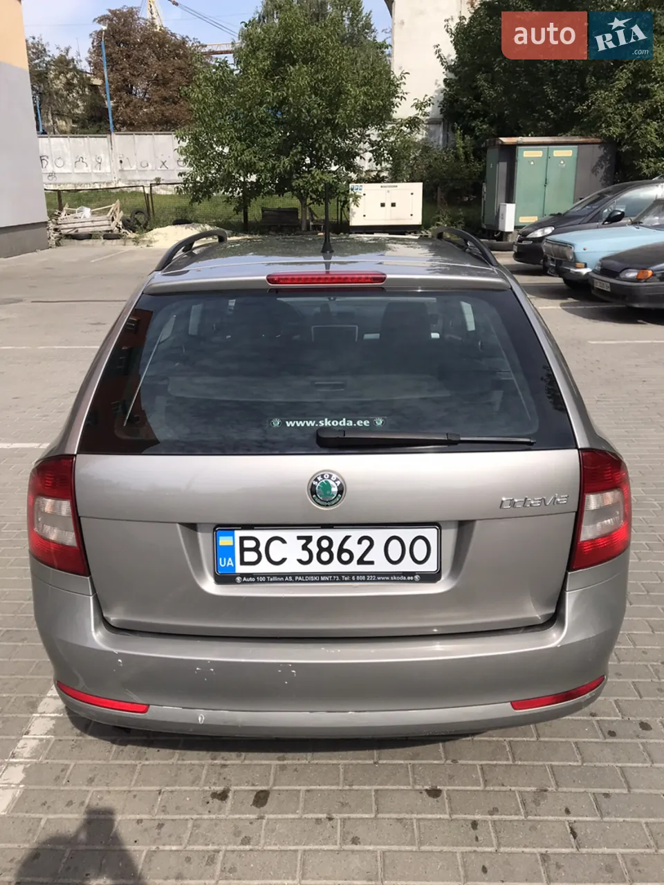 Skoda Octavia 2011 photo 4