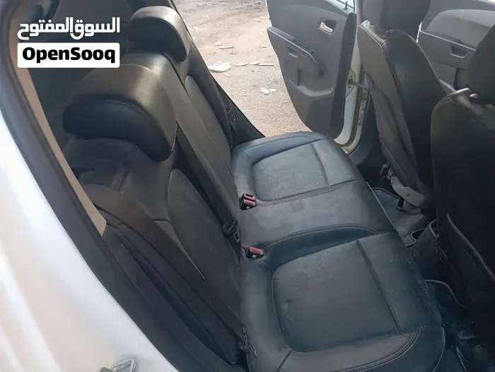 Chevrolet Aveo 2008 photo 4