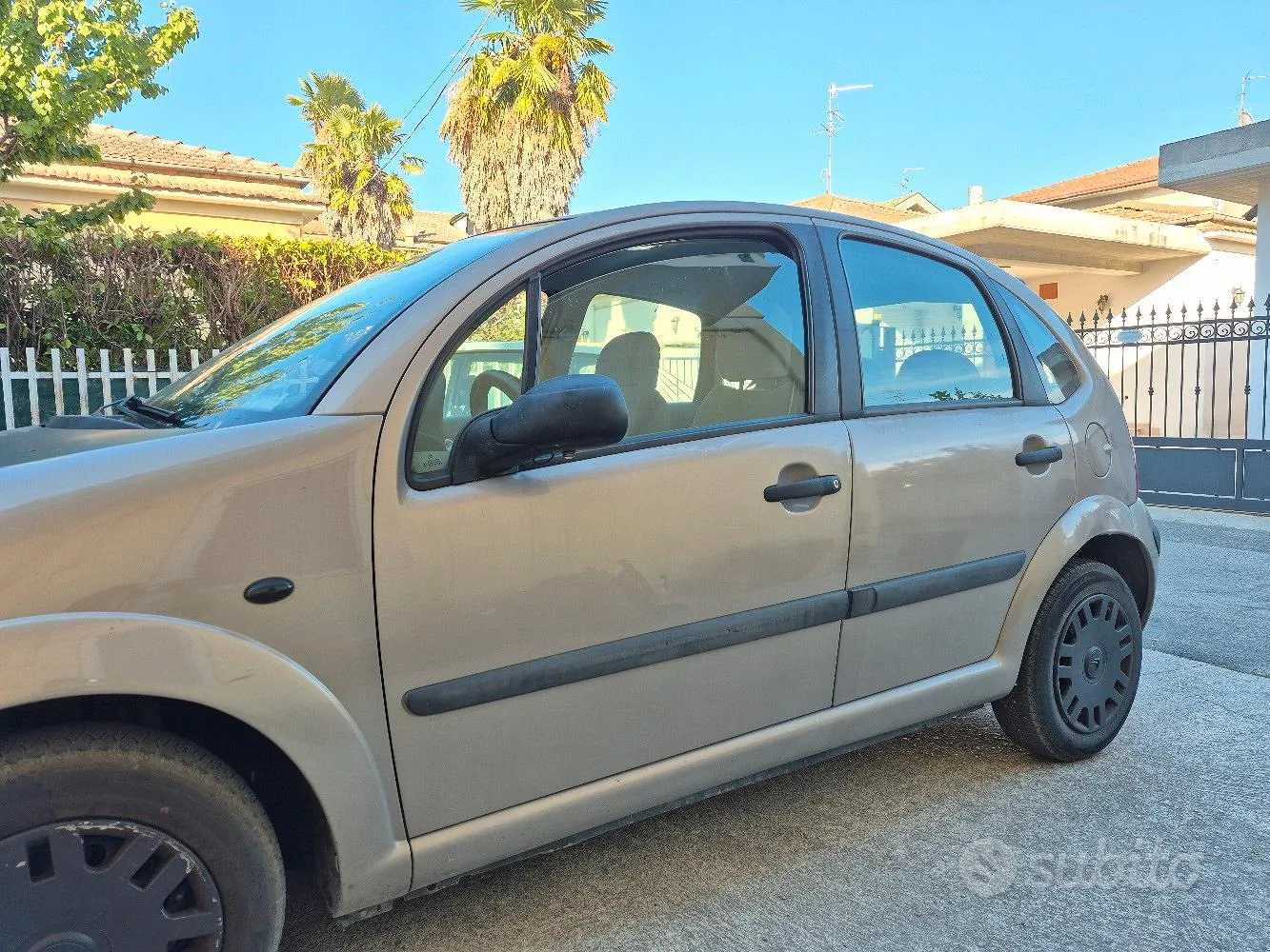 Citroen C3 2004 photo 3