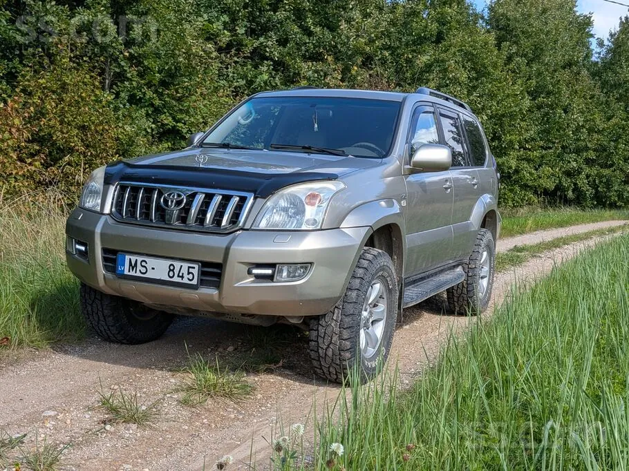 Toyota Land Cruiser 2005 photo 5