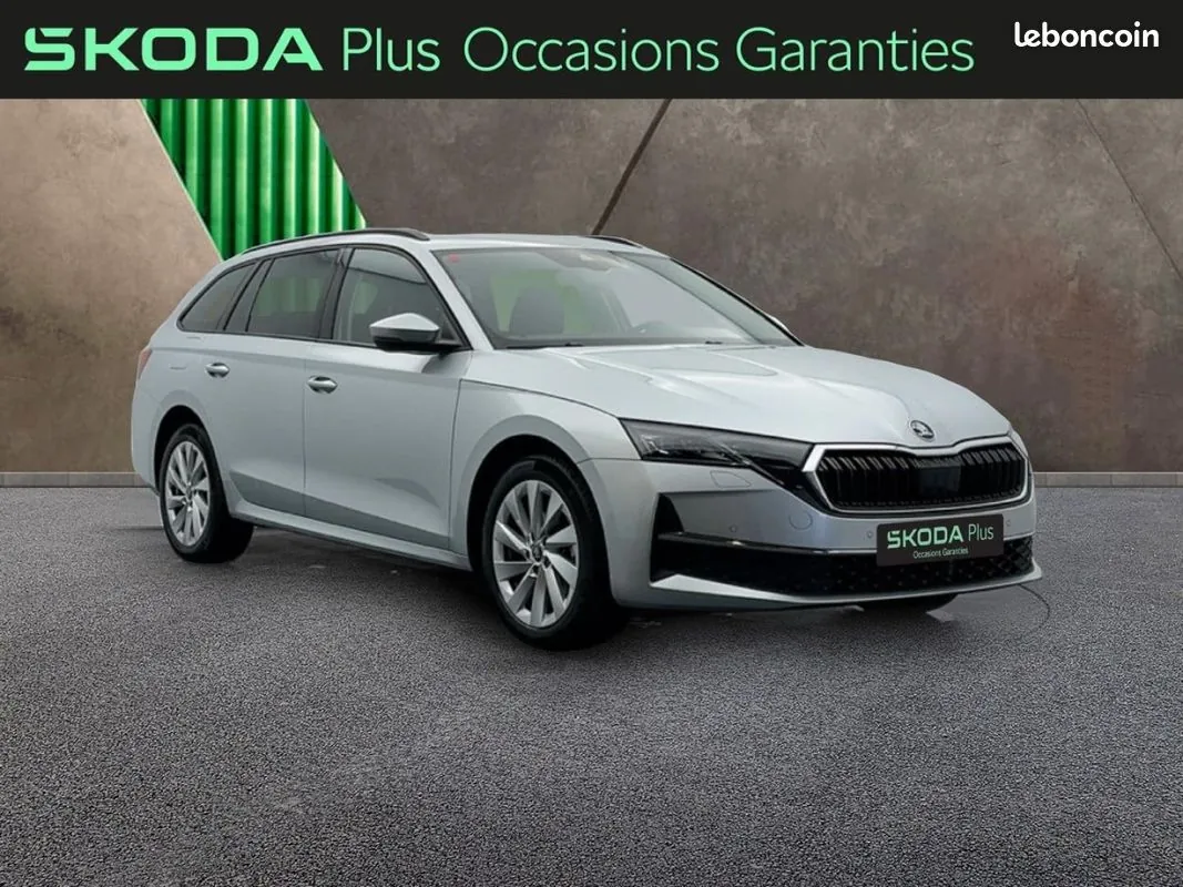 Skoda Octavia 2025 photo 4
