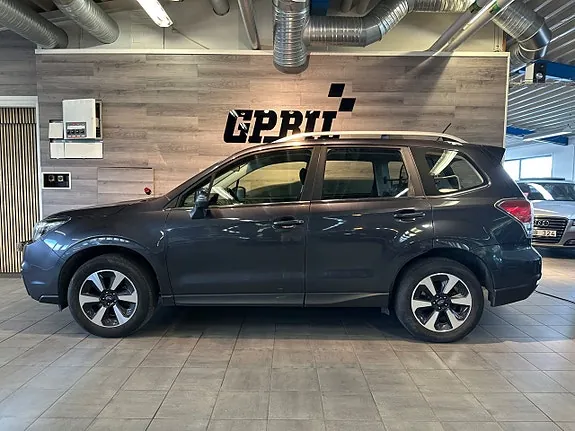 Subaru Forester 2016 photo 2