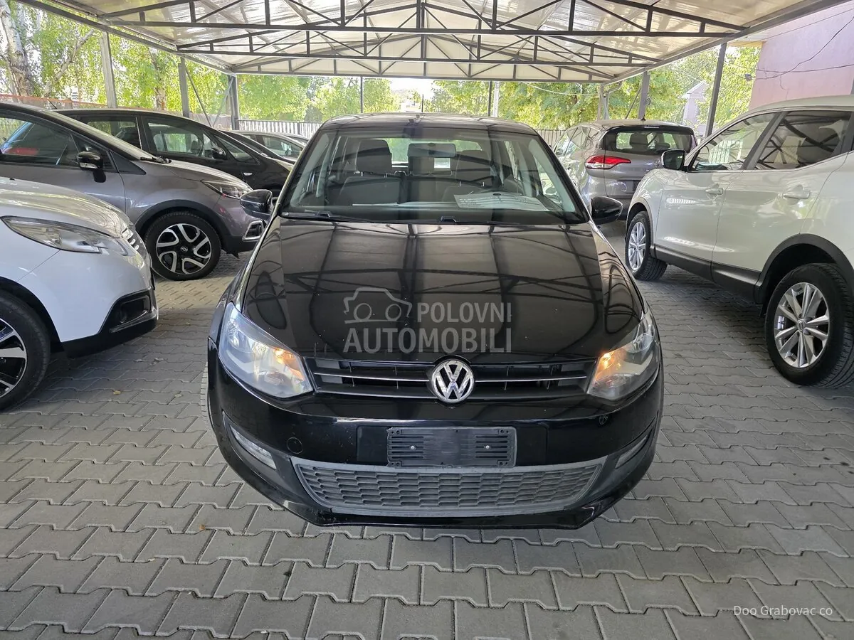 Volkswagen Polo 2011 photo 4