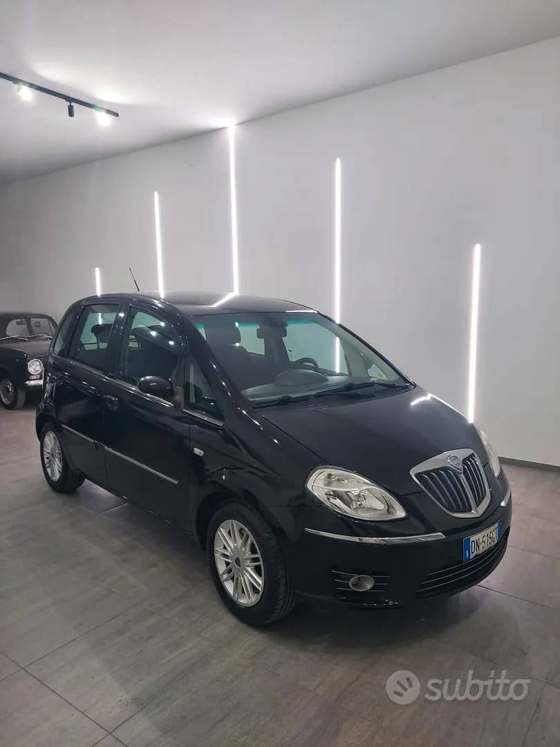 Lancia Musa 2008 photo 5
