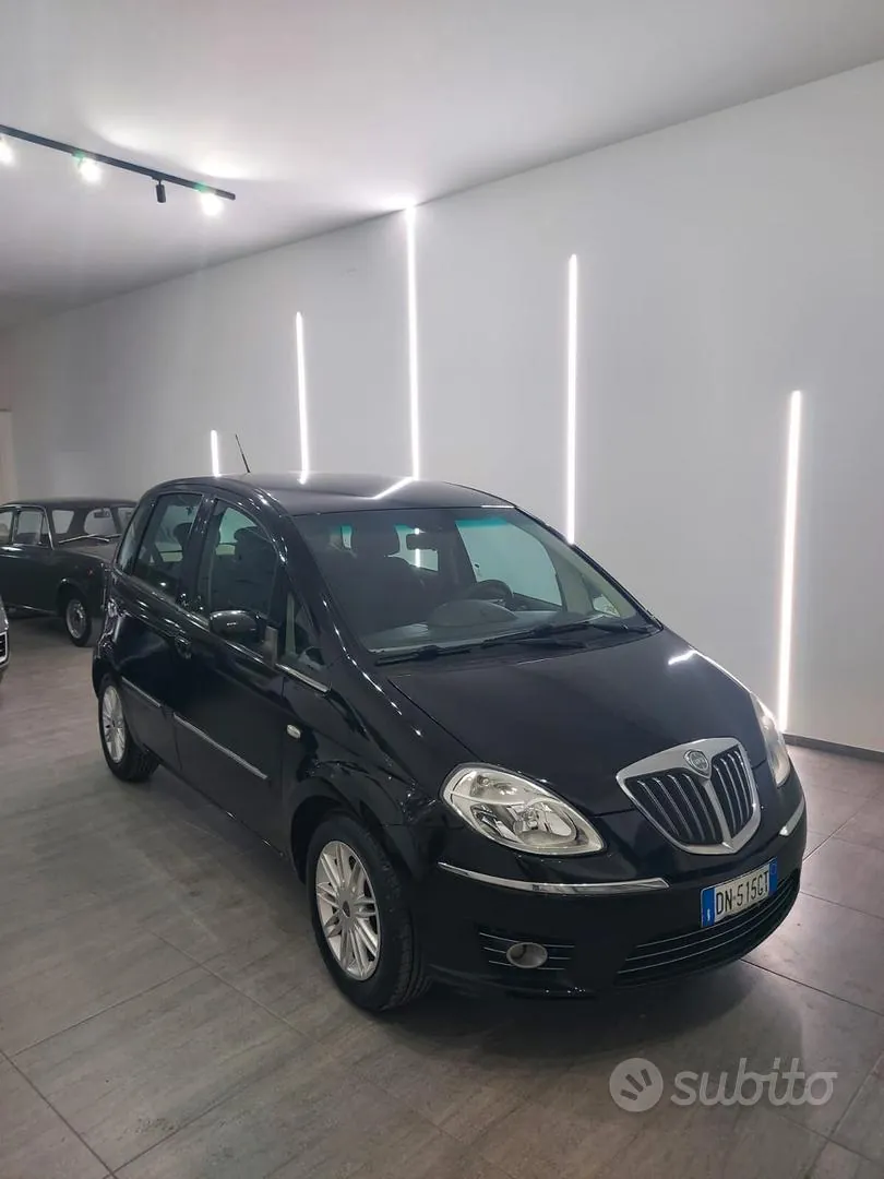 Lancia Musa 2008 photo 4