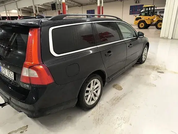 Volvo V70 2011 photo 4