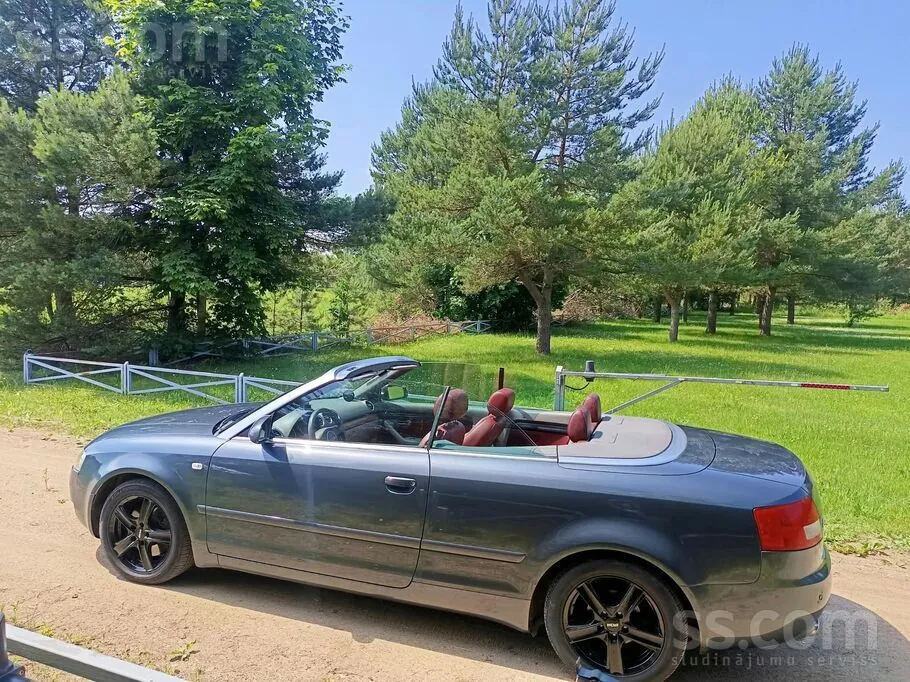 Audi A4 2002 photo 4