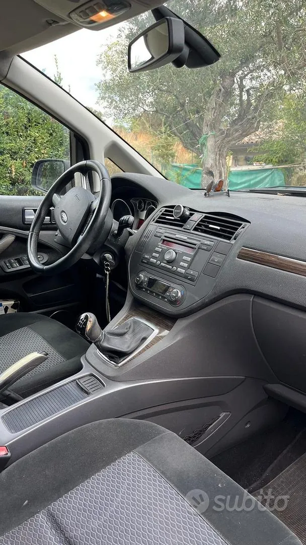 Ford C-Max 2010 photo 5