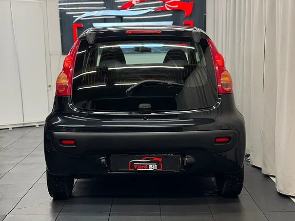 Peugeot 107 2009 photo 4