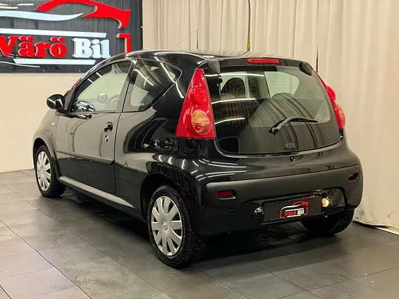 Peugeot 107 2009 photo 2
