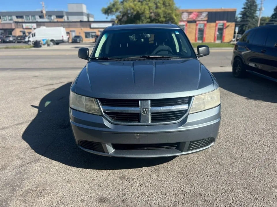 Dodge Journey 2010 photo 2