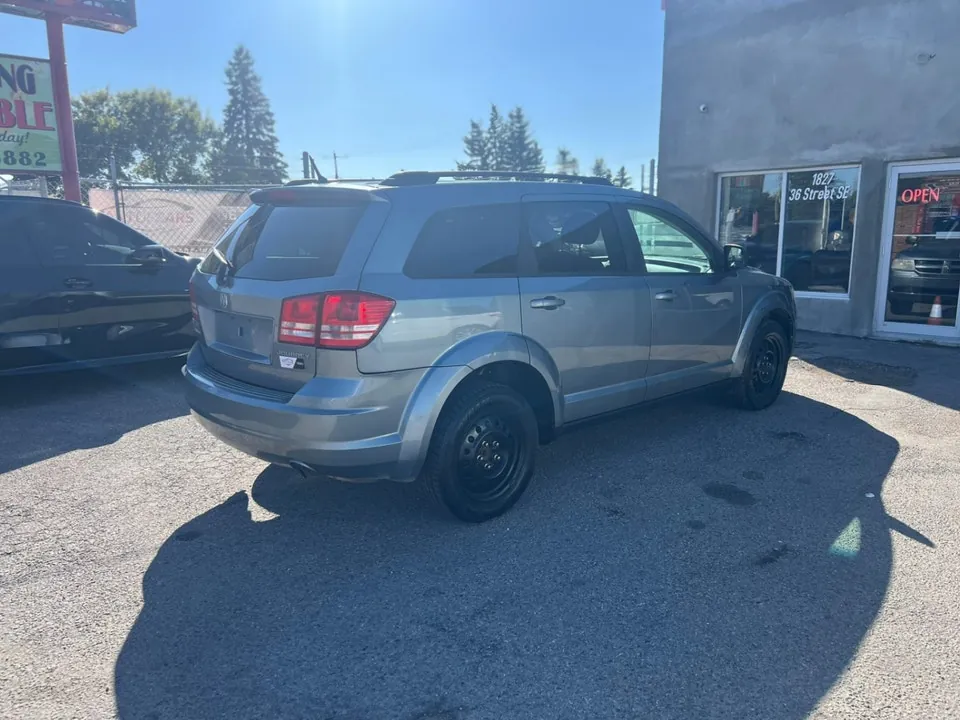 Dodge Journey 2010 photo 5