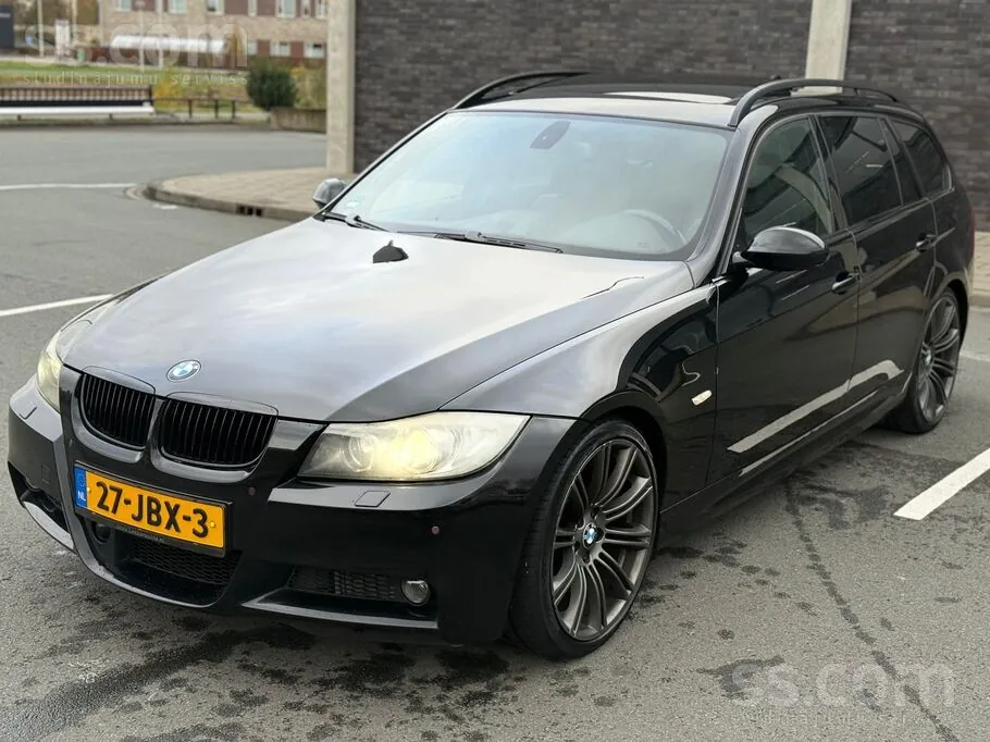 BMW E91 2006 photo 2