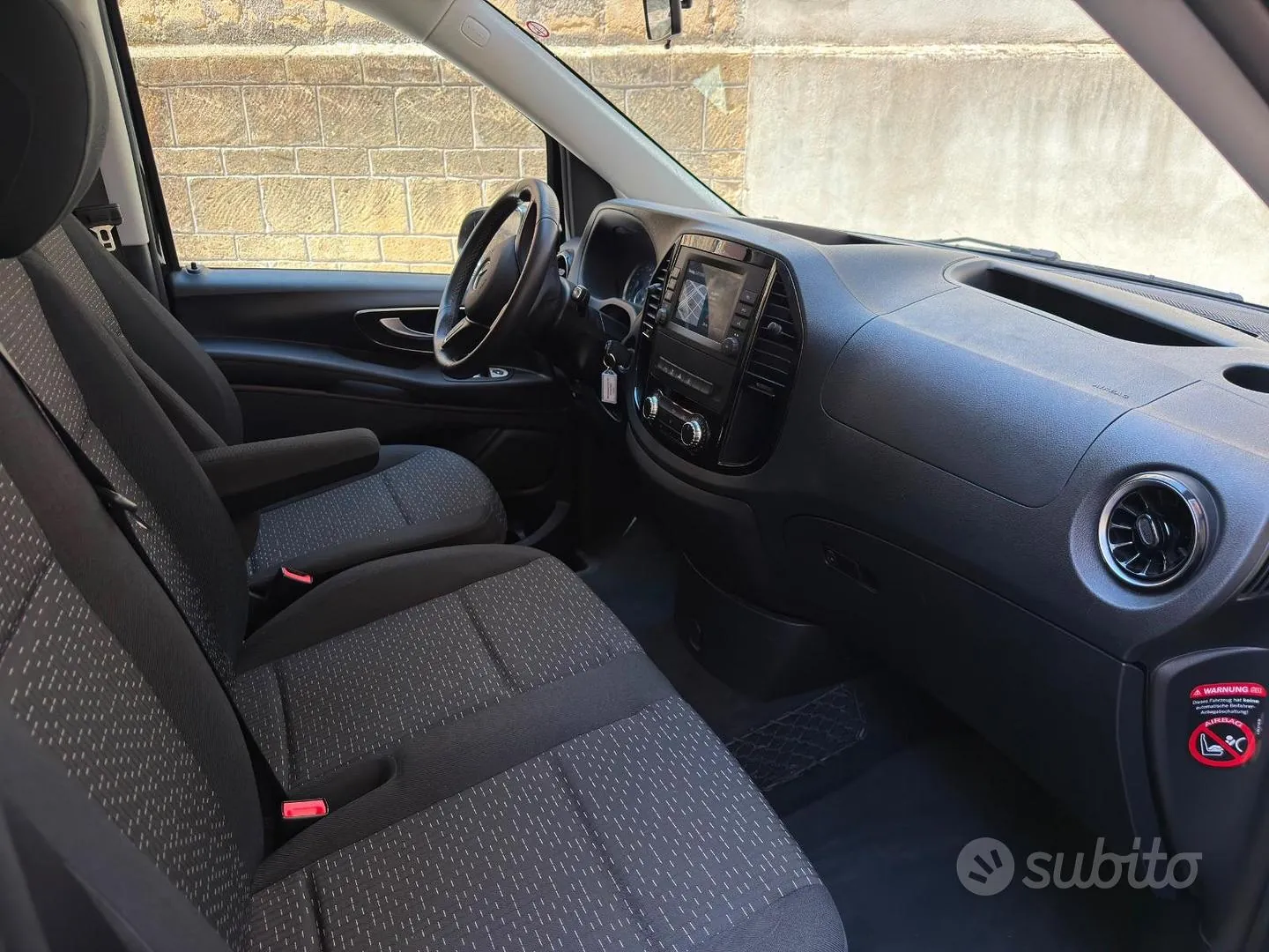 Mercedes-Benz Vito 2024 photo 3